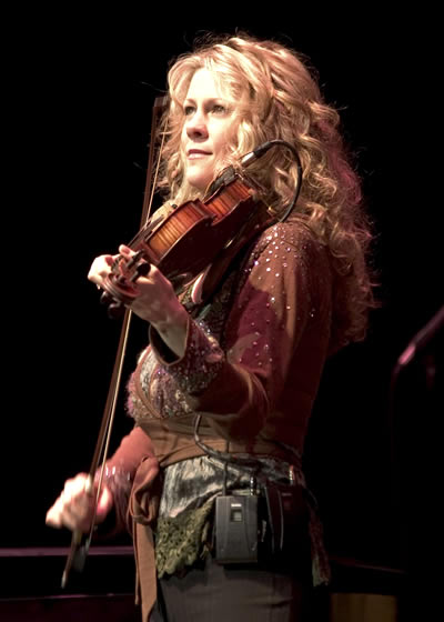 Image of Natalie Macmaster-1